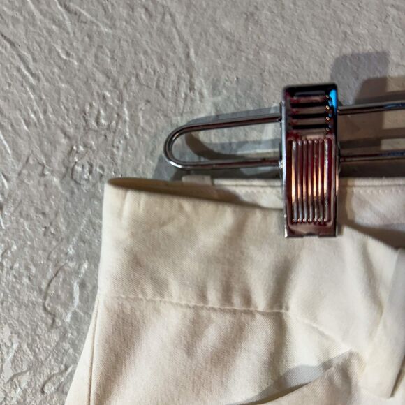 Theory White Trousers with Bi-Stretch Fabric - Picture 9 of 12